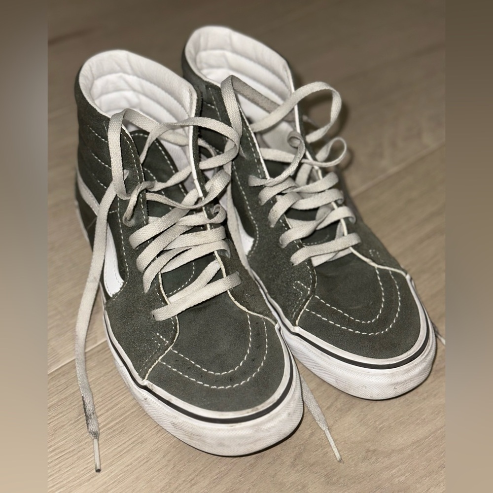 Vans Sk8-Hi Pig Suede Shoe